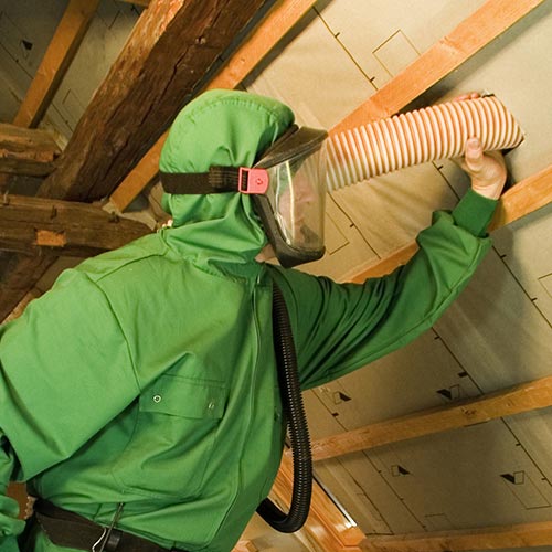 Loose fiber wood Zell walls, attics and roofs insulation